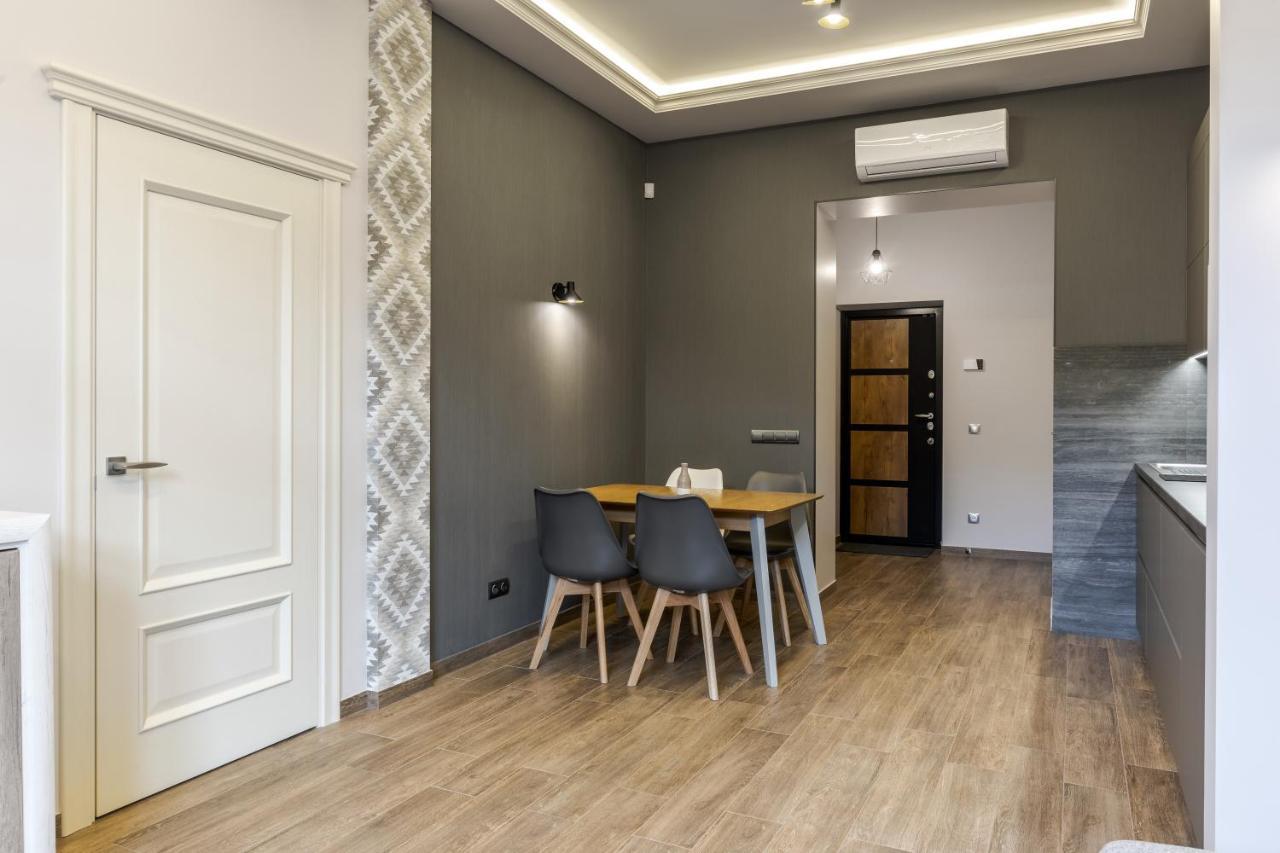 Inshiapartments On Kovzhuna Str Lviv Exterior photo
